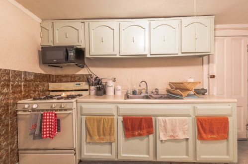 2837 Moody Ave, Chicago IL 60646-5309 exterior