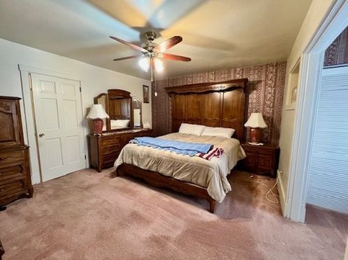 515 Aspen St, Pittsburgh PA 15122-1234 exterior