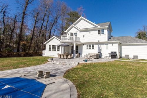 3 Marion Ln, Scotch Plains NJ 07076-2924 exterior