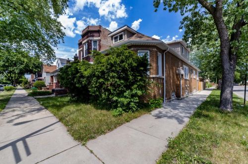 8559 Morgan St, Chicago IL  60620-3247 exterior