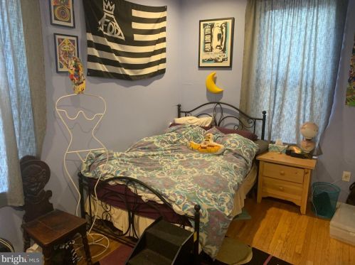 1218 Broad St, Philadelphia PA  19146-3119 exterior