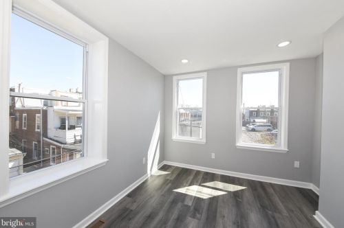 18 Durham St, Philadelphia PA 19119-1820 exterior