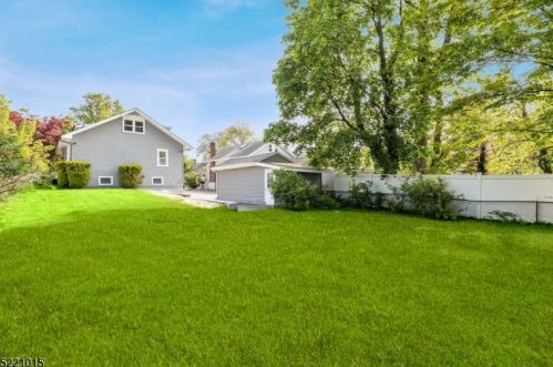 89 Franklin St, Verona NJ  07044-1922 exterior