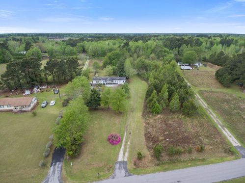 841 Zion Rd, Cross SC 29436-3450 exterior