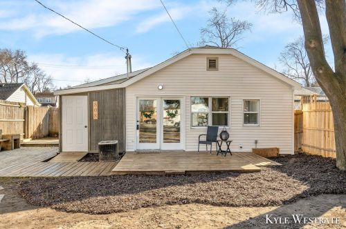 808 Merritt St, Grand Rapids, MI 49507-3344