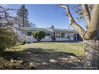 2225 181 Ave, Portland OR  97233-5239 exterior