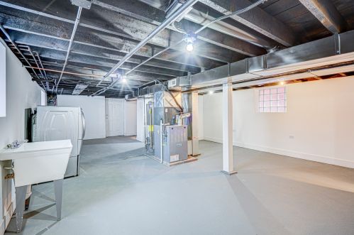 303 109 St, Chicago IL 60628-3308 exterior