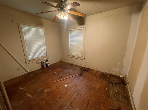 2513 Loy Lk Rd, Denison TX 75020-7144 exterior