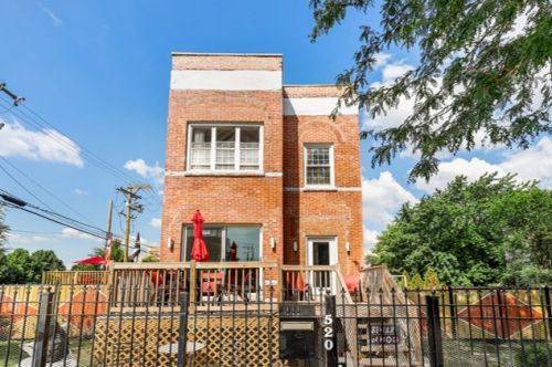 520 Kedzie Ave, Chicago IL 60652-1914 exterior