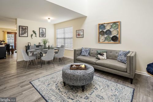 37 Sunnydale Dr, Berkeley Township NJ 08721-1380 exterior