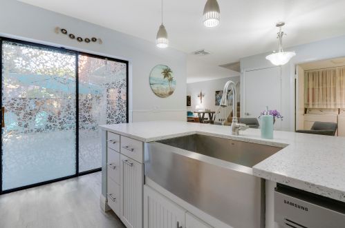 120 Buttonwood Ln, Boynton Beach FL 33436-7120 exterior