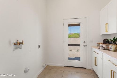 930 8th Ave, Tucson AZ  85701-3014 exterior