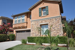 2704 Heirloom Way, Roseville, CA 95747-9182