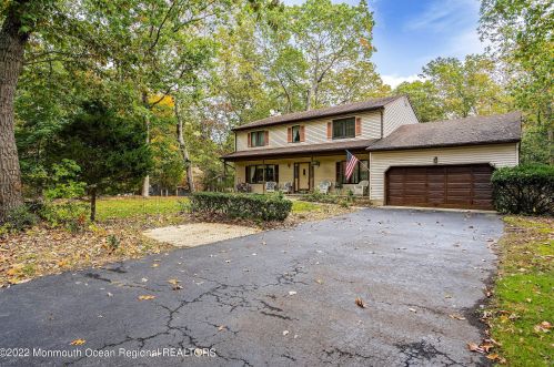 483 Brewers Bridge Rd, Jackson Twp, NJ 08527-2047