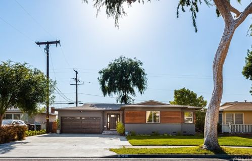 517 Princeton Cir, Fullerton, CA 92831-2725