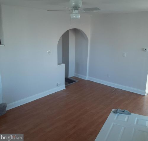 2700 Marvine St, Philadelphia PA  19133-1210 exterior