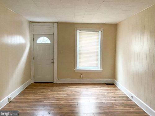 376 Cherry St, Pottstown PA  19464-5943 exterior