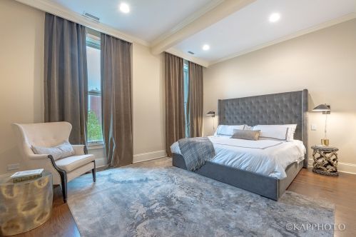 2252 Racine Ave, Chicago IL 60614-2110 exterior