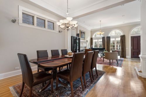 868 Lill Ave, Chicago IL 60614-2019 exterior