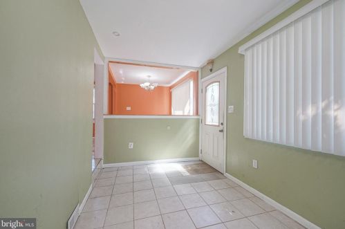 15 Pne St, Camden NJ 08103-3353 exterior