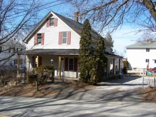 287 Mitchell St, Manchester, NH 03103-6500