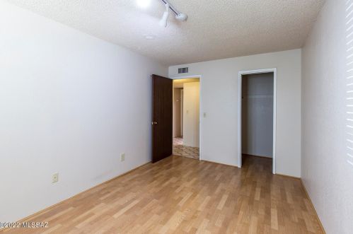 4231 Presidio Rd, Tucson AZ  85712-1044 exterior