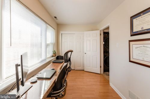 1231 Kater St, Philadelphia PA 19147-1817 exterior