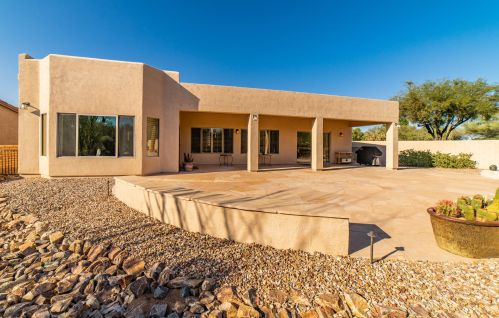 907 Night Heron Dr, Green Valley AZ 85614-6016 exterior