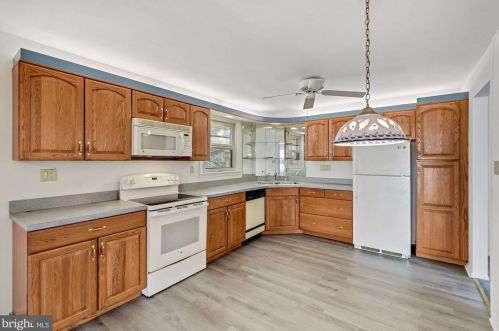 3023 Castleleigh Rd, Silver Spring MD 20904-1713 exterior