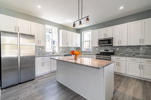 245 Lelia St, Pittsburgh PA  15211-2329 exterior