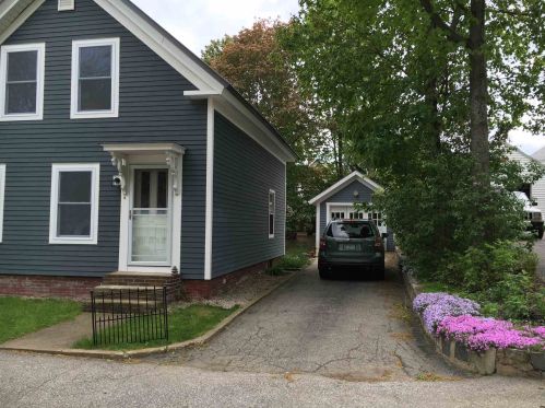 5 Perkins St, Concord NH 03301-4520 exterior