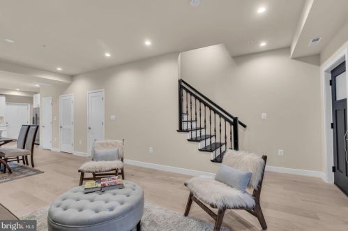 5821 Field Pl, Washington DC exterior