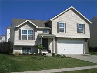 11166 Weber St, Omaha, NE 68142-1536