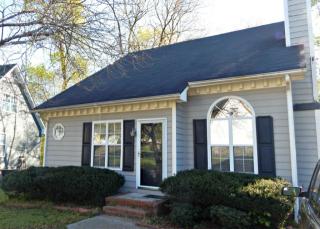 4216 Bluffs Ln, Durham, NC 27712-9559