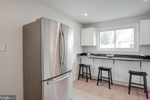 11902 Valleywood Dr, Silver Spring MD 20902-2235 exterior