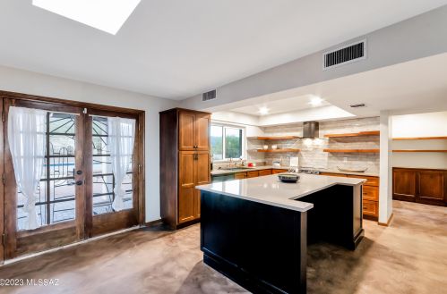 4701 Camino Gacela, Tucson AZ  85718-6813 exterior