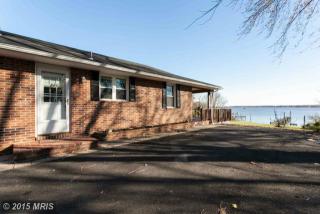 221 Virginia Ave, Baltimore, MD 21221-6911