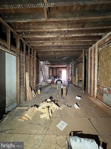 4924 Greene St, Philadelphia PA  19144-6031 exterior