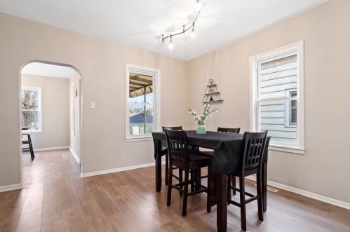 2812 8th St, Milwaukee WI 53215-3933 exterior