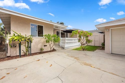 231 Whiting Ave, Fullerton, CA 92832-1419