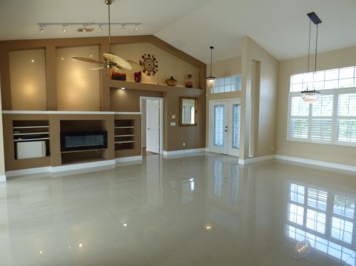 474 Carter Ave, Fort Pierce FL 34983-2999 exterior