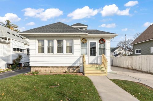 1968 83, Milwaukee WI 53213-2128 exterior