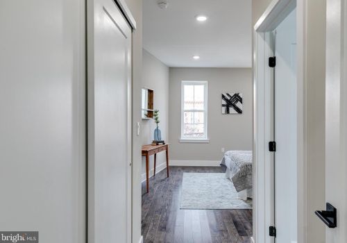 1013 24th St, Philadelphia PA  19146-2543 exterior