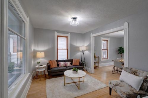 1418 Jenifer St, Madison WI  53703-3719 exterior