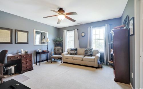 94 Caramel Rd, Commack NY 11725-1000 exterior