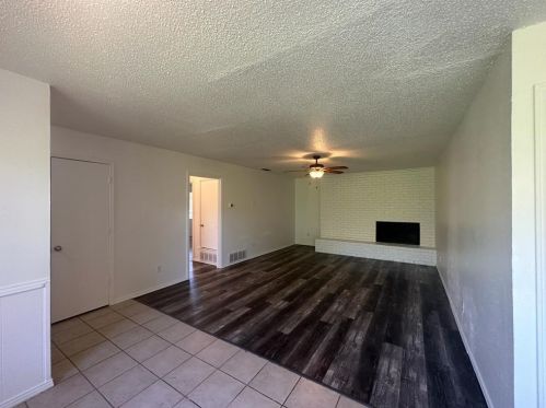 2818 Golfing Green Dr, Dallas TX  75234-4903 exterior