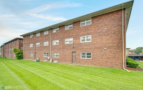 11901 Lawndale Ave, Chicago IL  60803-3607 exterior