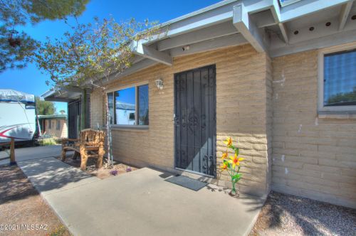 9459 26th St, Tucson, AZ 85710-7401
