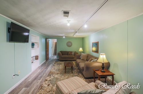 4416 Quarterline Rd, Meskegon MI 49444-4243 exterior