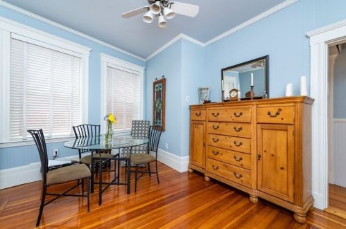 64 Chestnut St, Boston, MA